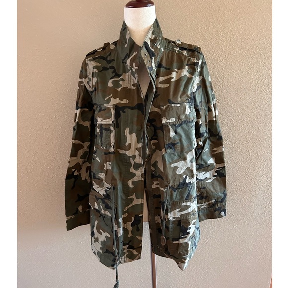 Camouflage Women's Jacket - Picture 13 of 15